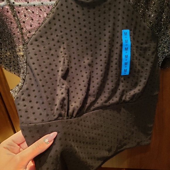 Top - Picture 5 of 5